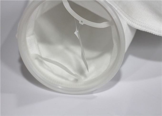 L'olio sacchetto filtro da 200 micron, filtro industriale colpisce con forza il colore bianco materiale del poliestere